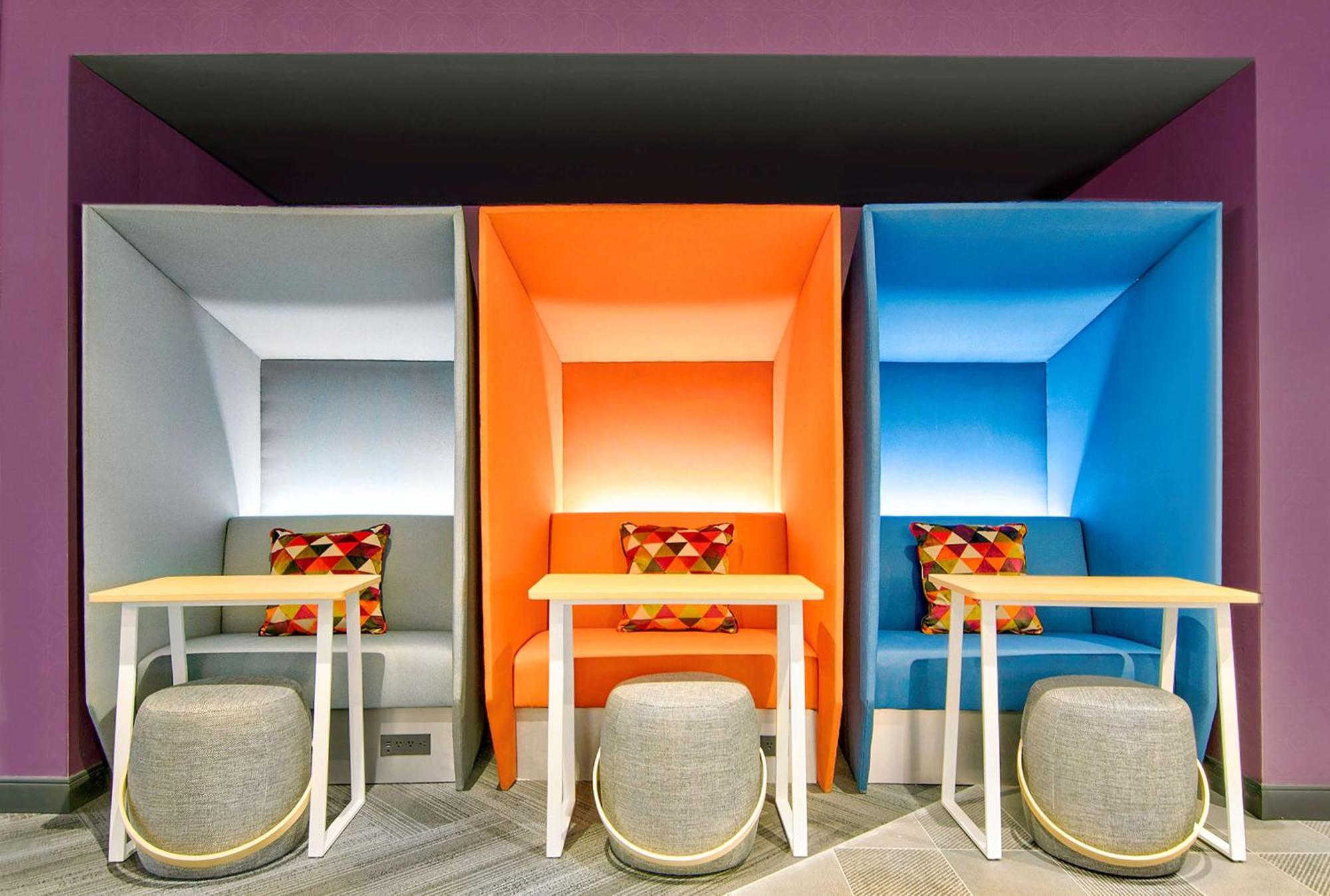 Tru By Hilton Ashburn One Loudoun, Va Hotel Exterior photo